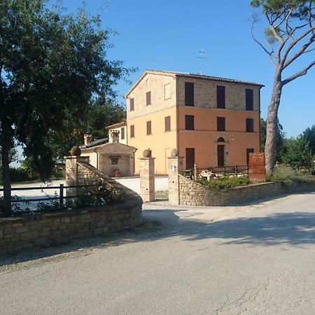 Agriturismo "Le Piagge" Castelplanio Eksteriør billede