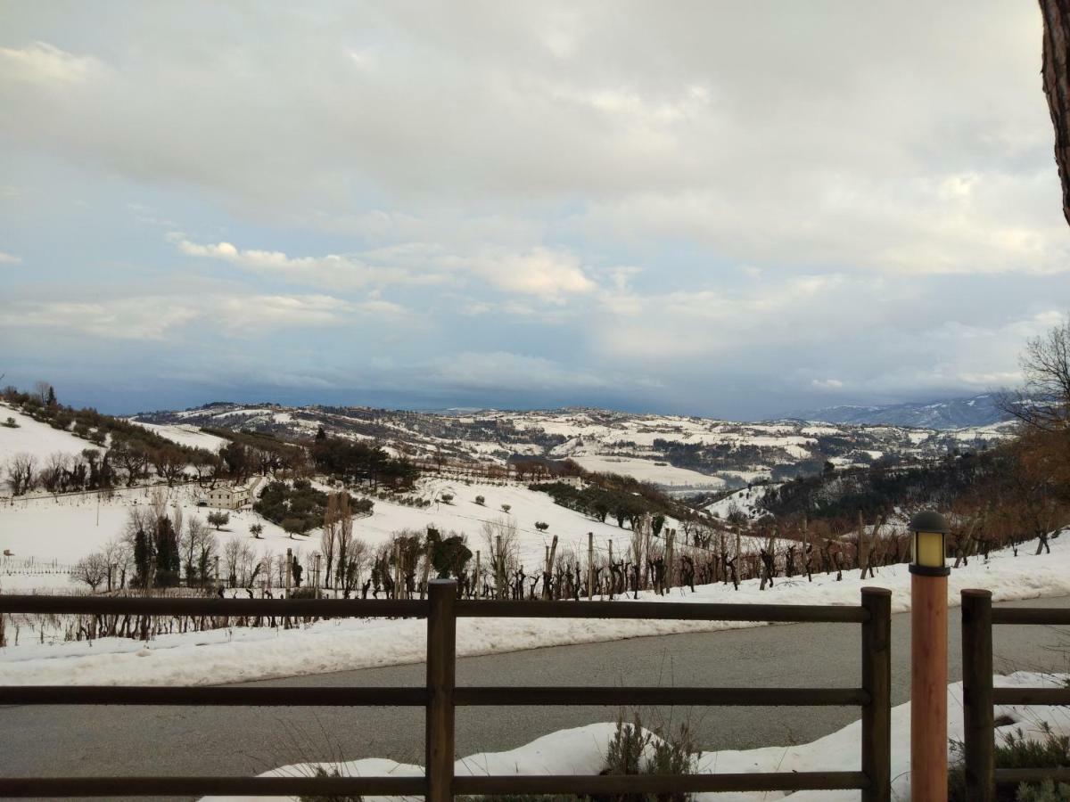 Agriturismo "Le Piagge" Castelplanio Eksteriør billede