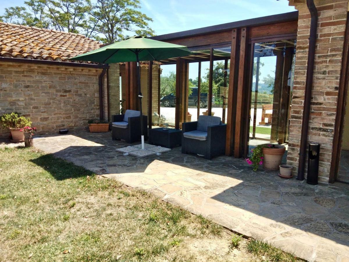 Agriturismo "Le Piagge" Castelplanio Eksteriør billede