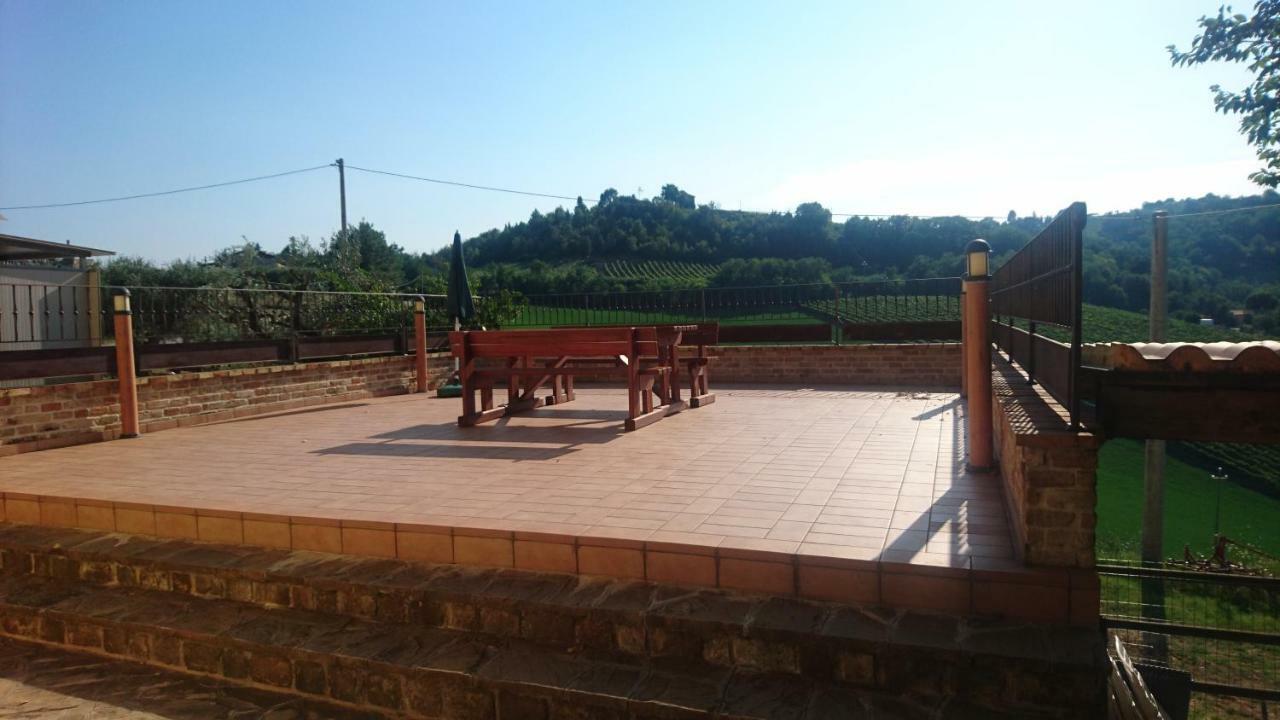 Agriturismo "Le Piagge" Castelplanio Eksteriør billede